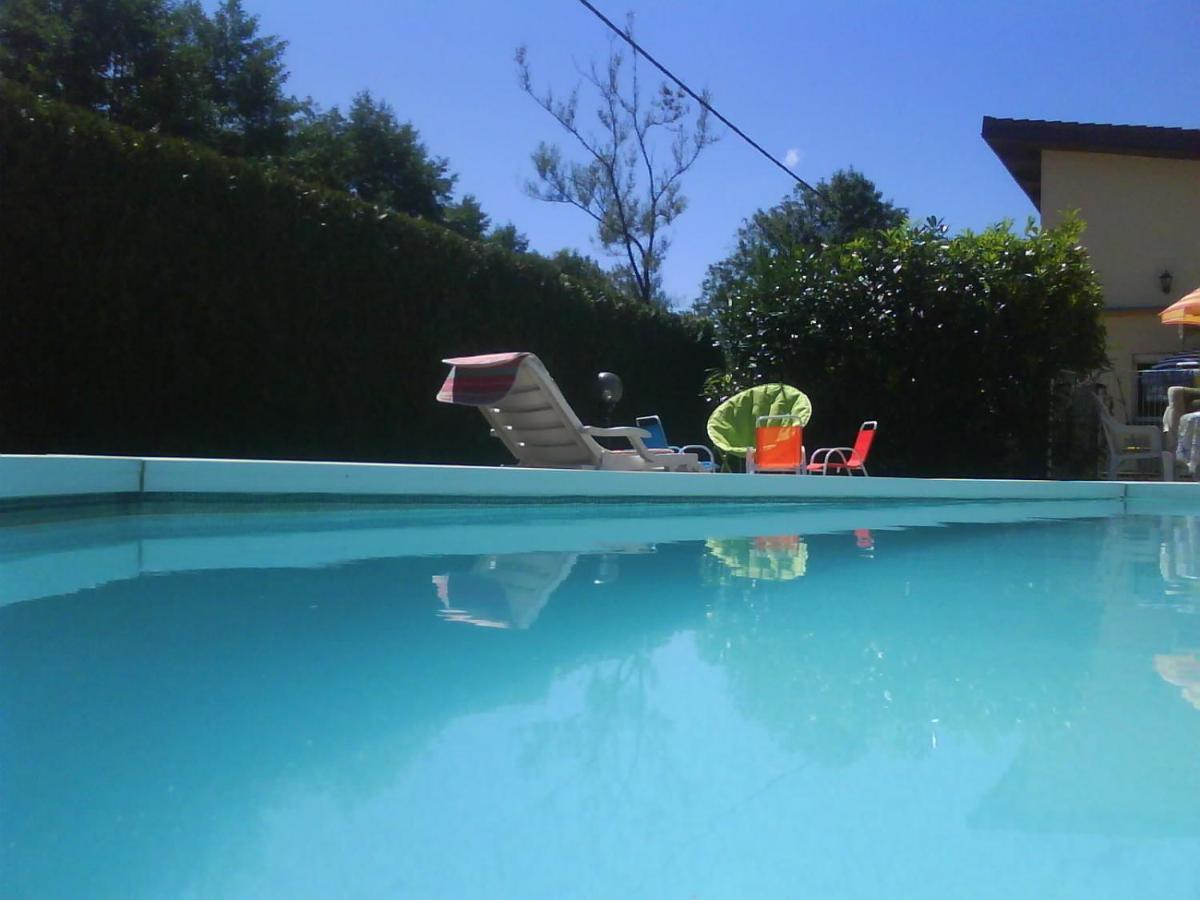 Maison/Gîte familial dans le Jura à 200m du lac avec piscine privée Marigny  Esterno foto