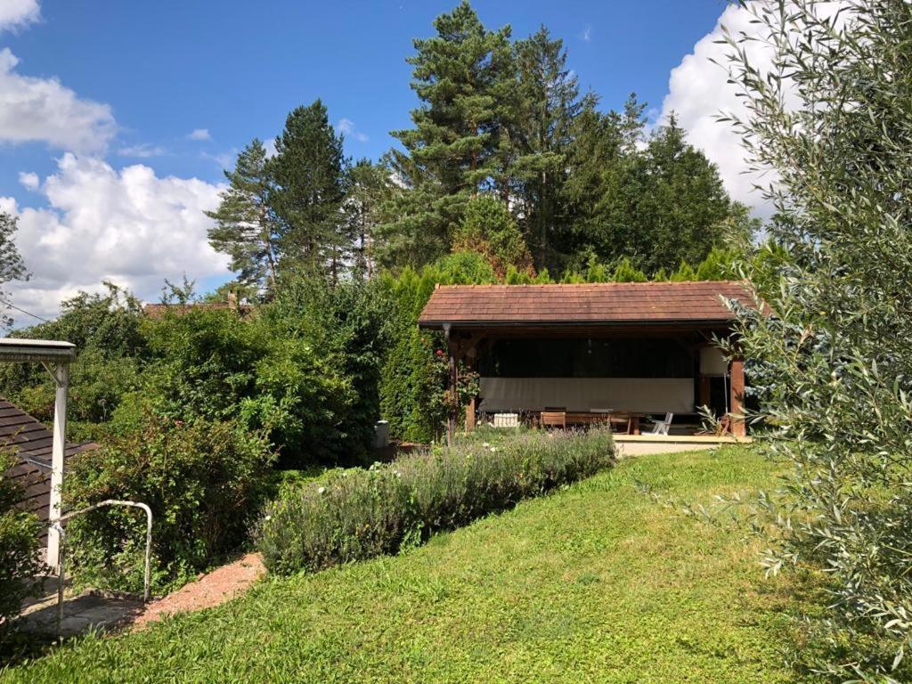Maison/Gîte familial dans le Jura à 200m du lac avec piscine privée Marigny  Esterno foto